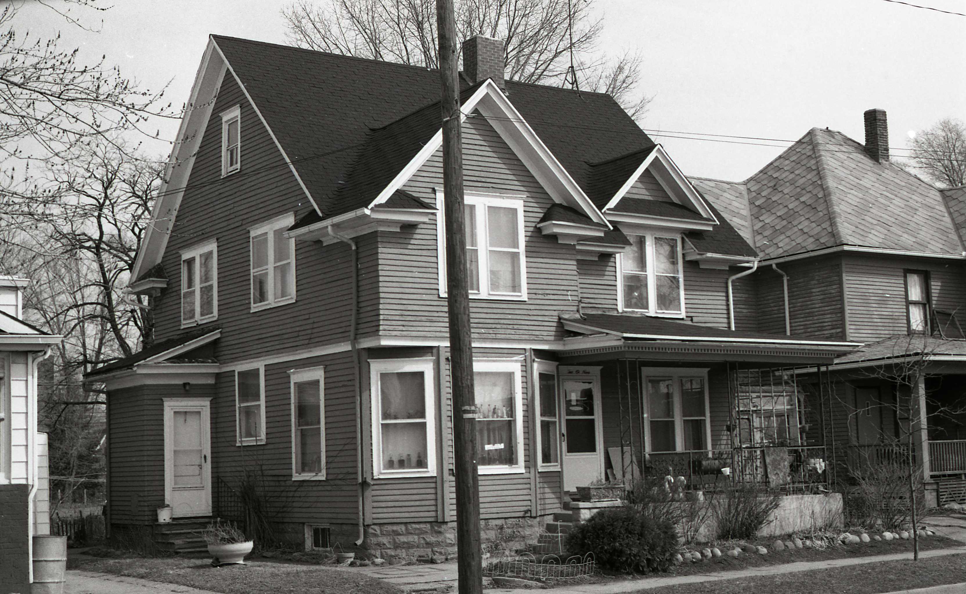 209 East Bronson Street